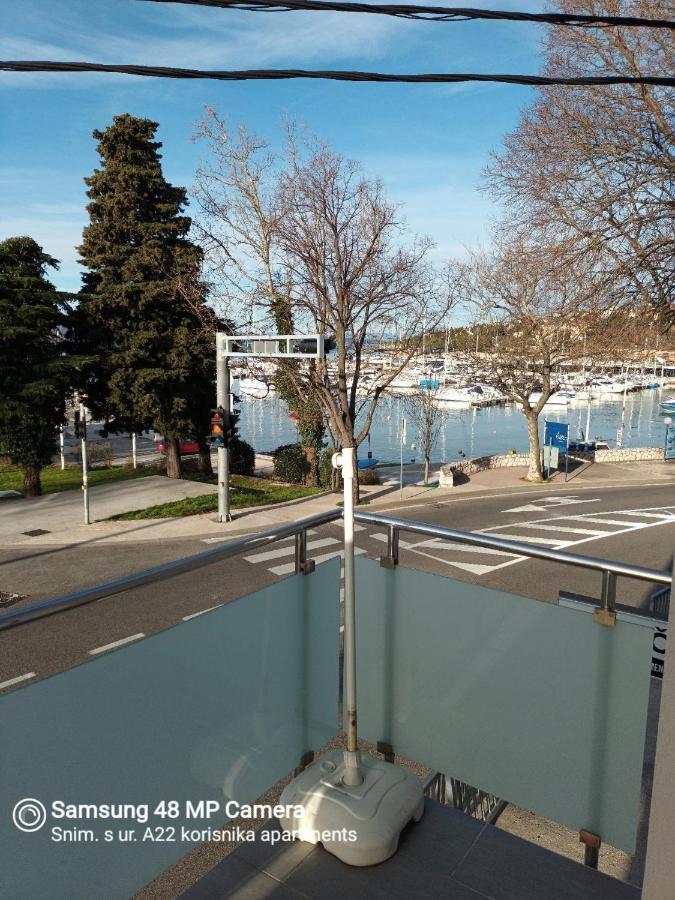 Apartments Ivancic Novi Vinodolski Bagian luar foto