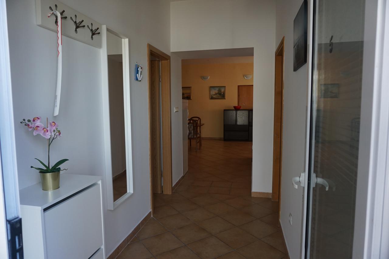Apartments Ivancic Novi Vinodolski Bagian luar foto